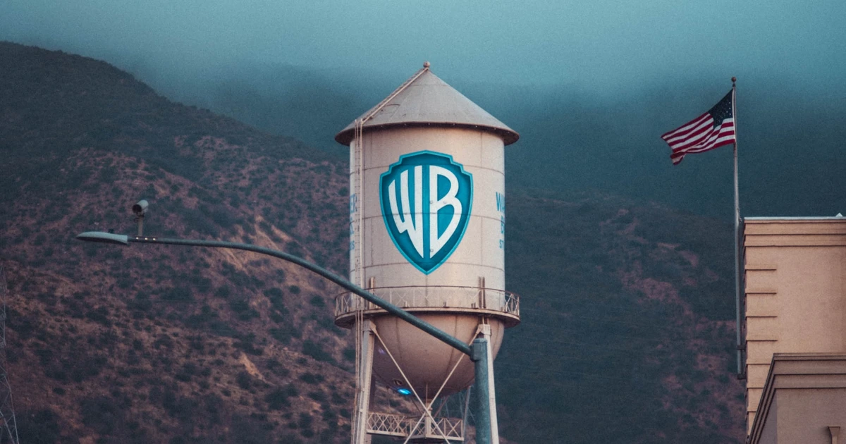 Templates For Celebrities Personal Websites - Make A Fanpage Of Your